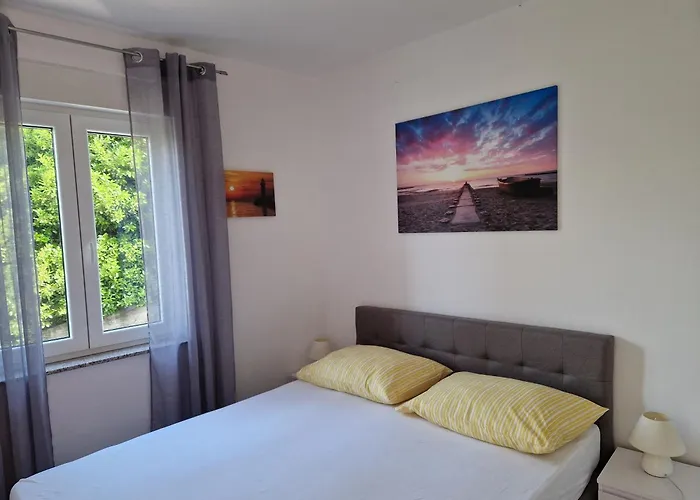Apartment Elena